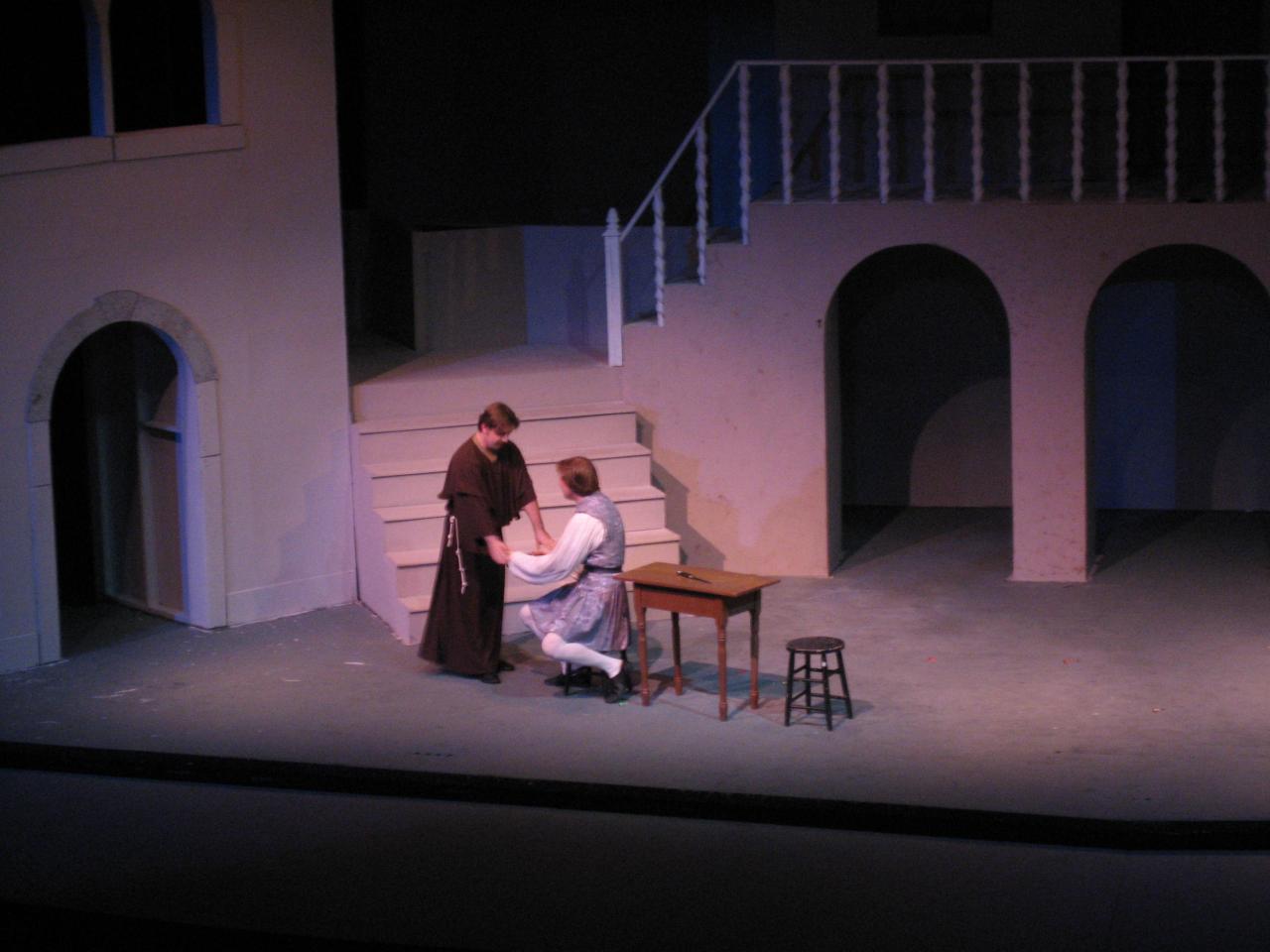 Friar lawrence significance play