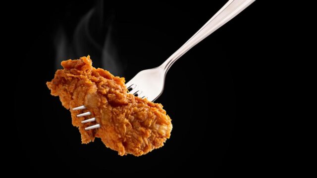 Is no eating fried chicken with a fork a law